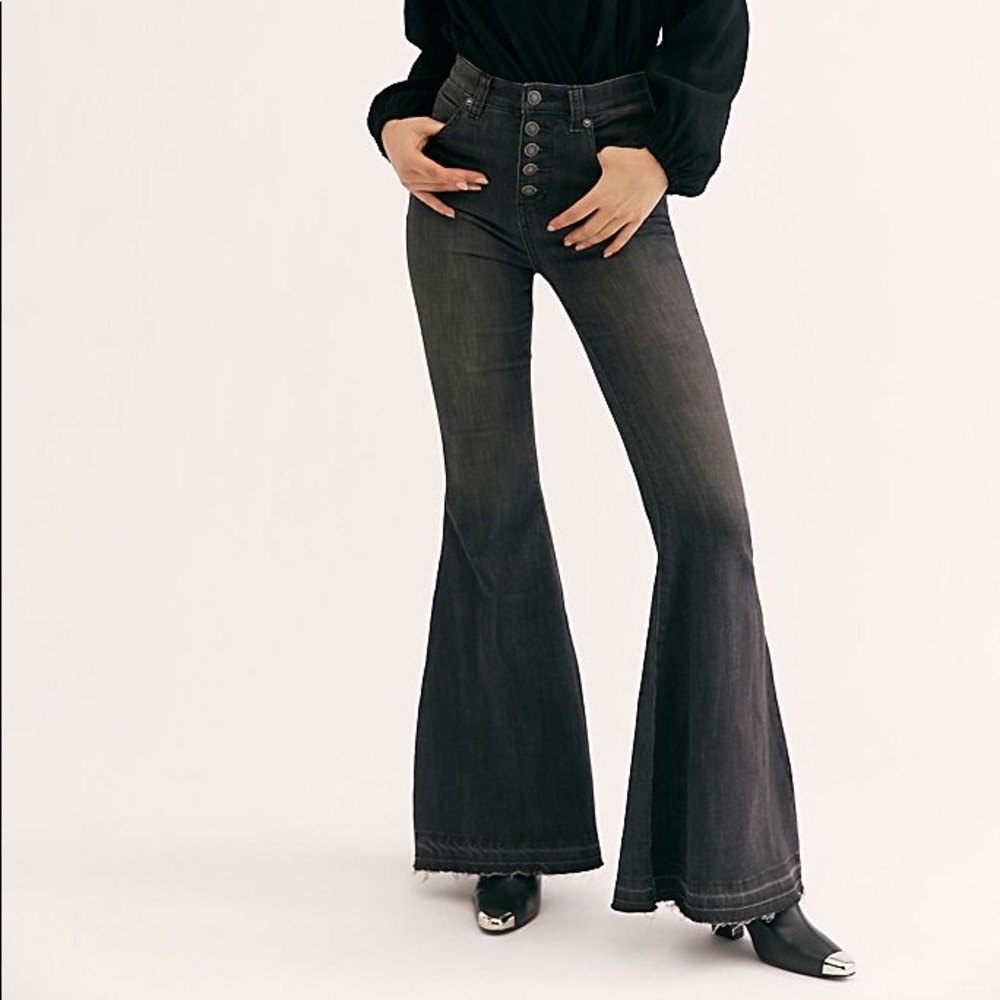 Free People Irreplaceable Flare Jeans
